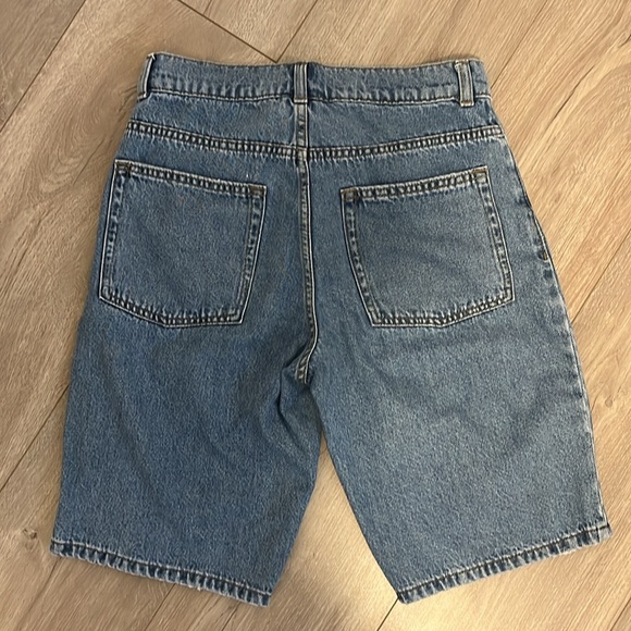 Zara Denim Jorts - Picture 2 of 3